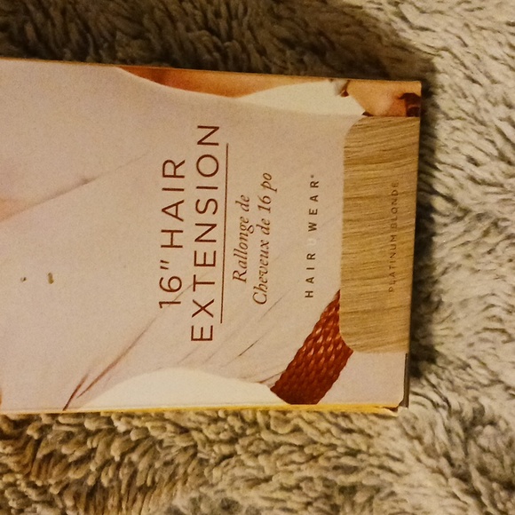 16" Hair Extension In Platinum Blonde~by Christie Brinkley Collecton. NIB - Picture 2 of 16